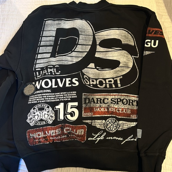XS -Never Worn! Darc sport “life moves fast” collection - Picture 4 of 4